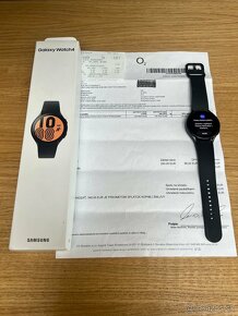 Predám SAMSUNG GALAXY WATCH 4 44mm, DOBRY stav, - 2