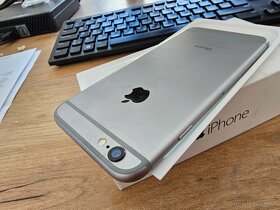 Apple iPhone 6  16GB - Na náhradné diely - 2