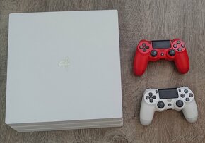 PS4 pro  glacier white 1tb - 2