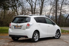 Toyota Verso 1.6 I D-4D Style - 2