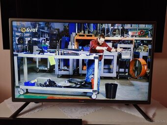 Predám LED TV LG 32LJ500U HD Ready - 2