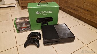 Xbox One 1TB+2 ovládače +12 hier - 2