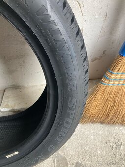 Zimné pneu Dunlop 235/50 r18 - 2