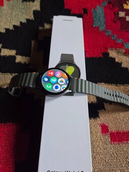 Smart hodinky Samsung Galaxy Watch7 velkost 44 mm s Wear OS - 2