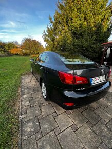 Lexus is220d - 2