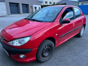 Peugeot 206 1.4 KFW - díly z vozu - 2