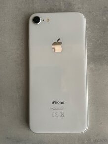 iPhone 8 64GB - 2