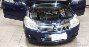 Opel Astra H 1.6 - 2