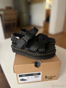 Nové dámske sandále Dr Martens - 2