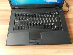 rozpredám notebook Dell latitude e5500 - 2