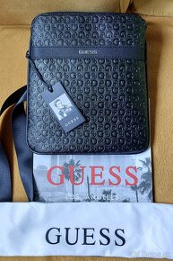 Guess crossbody taška - 2