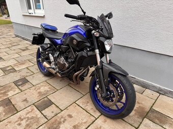 Yamaha mt 07 - 2