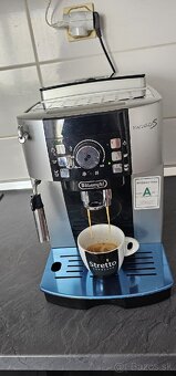 Kávovar DeLonghi - 2