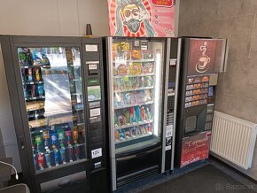 Predajný automat/ Kávomat - 2