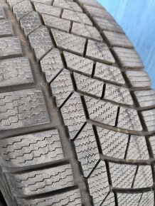 Zimné Continental 205/55 R17 - 2