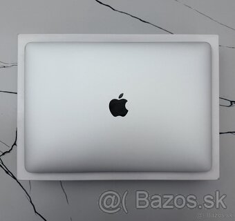 Macbook Pro M2 13 2022 - 2