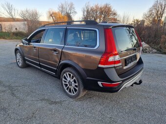 Rozpredám na náhradné diely Volvo XC70 2015 - 2