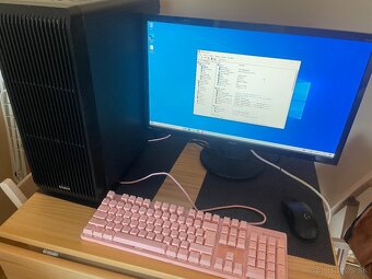 Predam PC+monitor , klavesnica a myš - 2