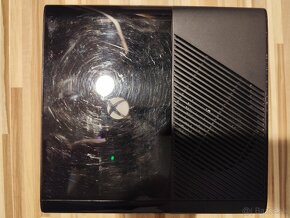 Xbox 360 E - 2