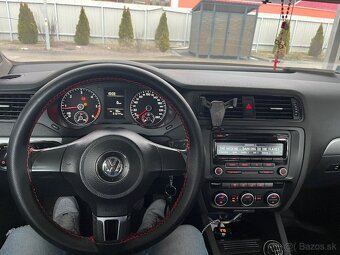 Predam vw jetta 1,6tdi rok 2014 - 2