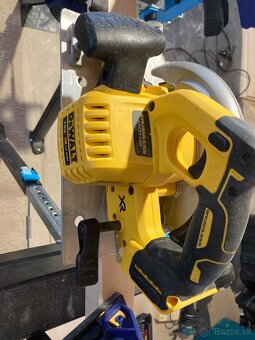 Dewalt Píla - 2