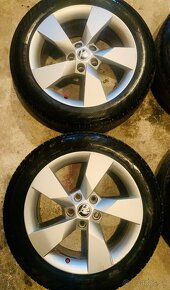 Škoda R17 7Jx17H2 ET45 5x112 Originál Nivalis 225/50 R17 - 2