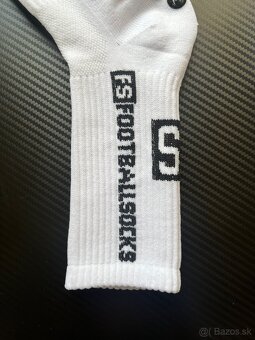 Protišmykové ponožky - grip football sock - 2