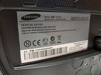 23-Palcový SAMSUNG SyncMaster 2333HD monitor z TV tunerom - 2