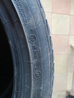 Predam zimne pneu bridgestone 225/40r18 - 2