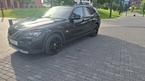 BMW X1 18d panorama - 2