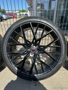 295/35 R23 Audi RSQ8 - 2