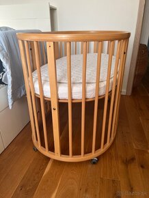 Stokke Sleepi rastuca postielka - 2