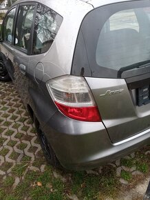 Honda jazz 1,2i - 2