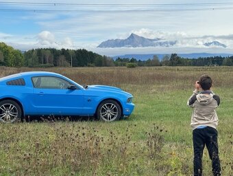 Ford Mustang GT 2010 - 2