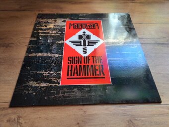 Lp MANOWAR- Sign of the Hammer / EX +++ - 2