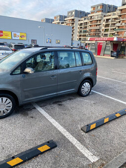 Prenájom Volkswagen Touran 2.0 TDI 7 miestne - 2