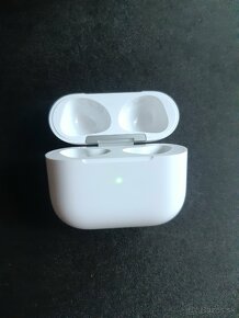 Airpods pro nabíjacie púzdro pre sluchátka - 2