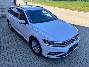 VW Passat Variant 2.0 TDI DSG - 2