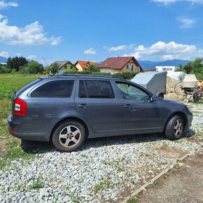 Škoda Octavia Combi 1.6 TDI DSG - 2