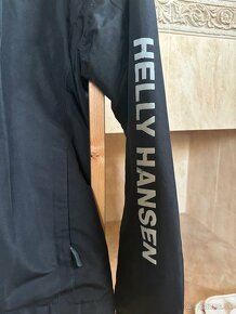 Značková prechodná bunda Helly Hansen - 2