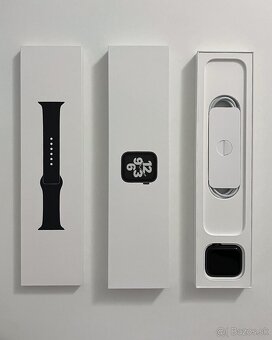 Apple Watch SE 44mm Space Grey - 2