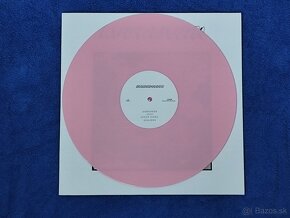 Beabadoobee - Loveworm EP (Vinyl, LP) - 2