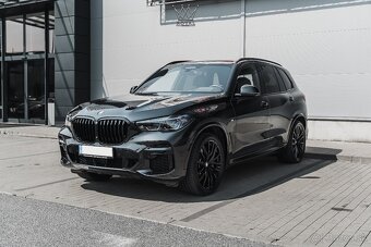 BMW X5 xDriveM50i A/T DPH - 2