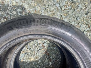 215/55r16 93 V  zimne - 2