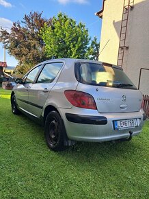 Peugeot 307 1,4 16v - 2