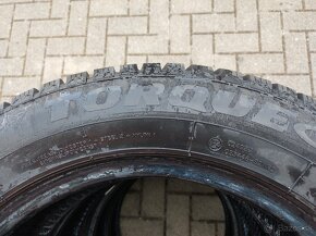 205/60 R16 zimné pneu - 2