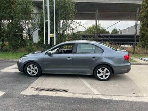 Dovoz gb Volkswagen Jetta.1.6TDI - 2