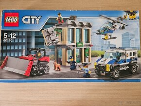 Lego City - prepadnutie banky - 2