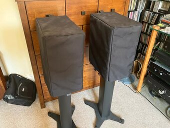 Dynaudio Heritage Special + stands - 2