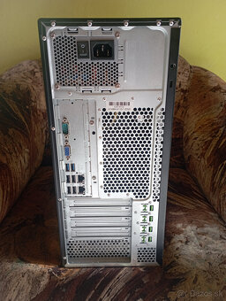 Predám FUJITSU Server PRIMERGY TX1310 M1 - 2